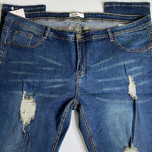 Plus Sized NWT! Distressed Dark Tight Jeans Sz: 22